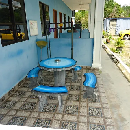 D'Pinggir Guest Room Kuala Tahan Exterior photo