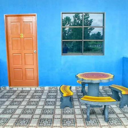 D'Pinggir Guest Room Kuala Tahan Exterior photo