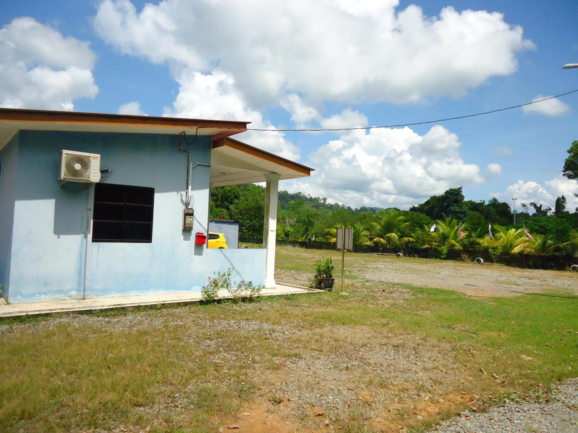 Lodge D'pinggir Guest